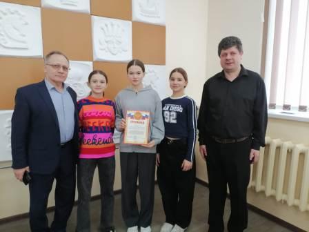 Изображения.